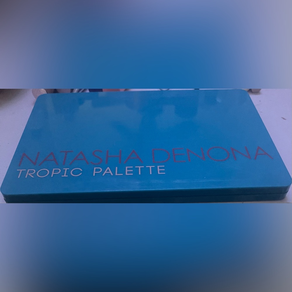 Natsaha denona tropic palette